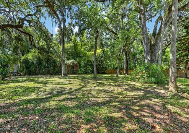 Homes for sale in Palm Coast, FL | 12 Dawson Dr, Palm Coast, FL 32137 | MLS# FC319715