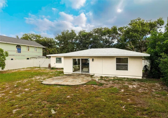 Photo 4 of Single family home for sale at 8017 31st Avenue N, Saint Petersburg, FL 33710 | MLS# TB8525700 | Listing updated on 2026-10-08