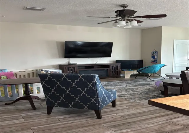 5th image of 308 Corbett Bluff Dr, Ruskin, FL 33570 | MLS# TB8525704