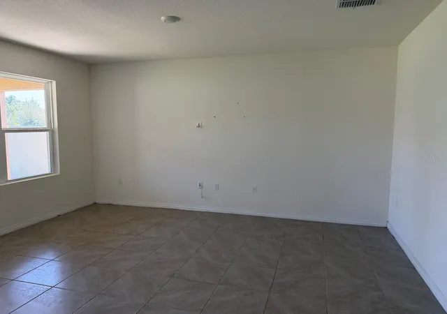 Photo 3 of Single family home for sale at 4604 Bernard Blvd, Haines City, FL 33844 | MLS# S5152991 | Listing updated on 2026-09-08
