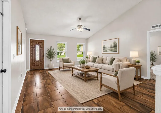 Photo 2 of Single family home for sale at 51 Beaverdam Ln, Palm Coast, FL 32137 | MLS# FC319717 | Listing updated on 2026-09-29