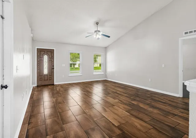 Photo 4 of Single family home for sale at 51 Beaverdam Ln, Palm Coast, FL 32137 | MLS# FC319717 | Listing updated on 2026-09-29