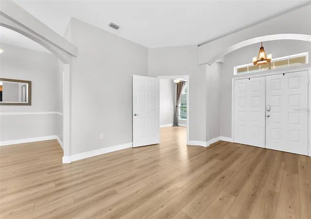 Photo 4 of Single family home for sale at 6462 Golden Leaf Ct, Lakewood Ranch, FL 34202 | MLS# A4698944 | Listing updated on 2026-10-05