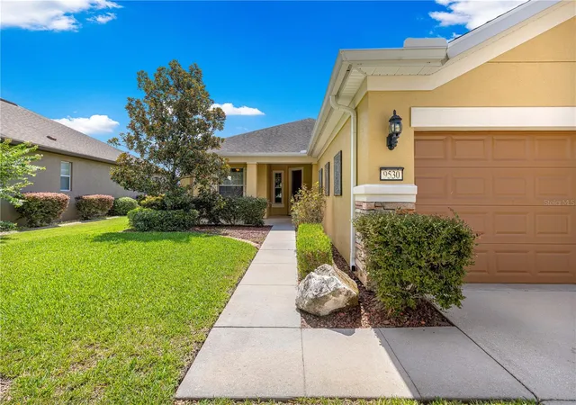 Photo 2 of Single family home for sale at 9530 Sw 70th Loop, Ocala, FL 34481 | MLS# OM727877 | Listing updated on 2026-08-07