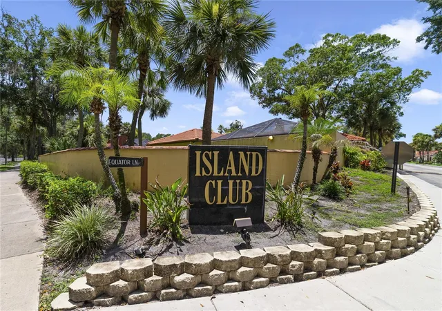 Photo 3 of Condo for sale at 5025 Bermuda Cir #5025, Orlando, FL 32808 | MLS# S5152997 | Listing updated on 2026-07-27