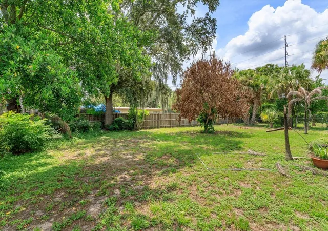 Photo 23 of Single family home for sale at 1519 Catalpa Ln, Orlando, FL 32806 | MLS# O6422158 | Listing updated on 2026-09-03
