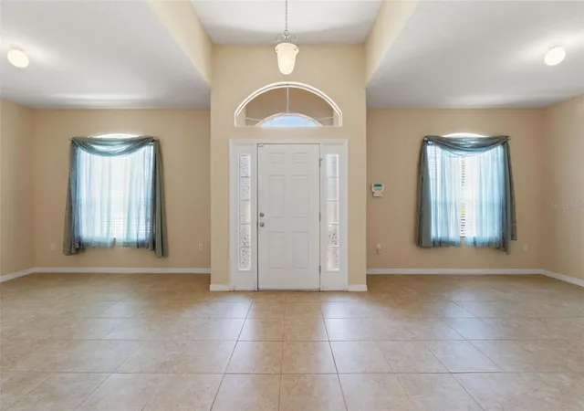 Photo 3 of Single family home for sale at 13589 Hunters Point St, Spring Hill, FL 34609 | MLS# W7887325 | Listing updated on 2026-08-12