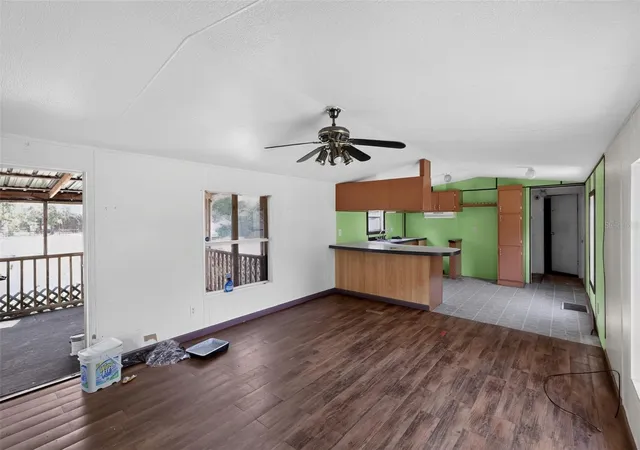 Homes for sale in Defuniak Springs, FL | 622 Caswell Rd, Defuniak Springs, FL 32433 | MLS# TB8525783