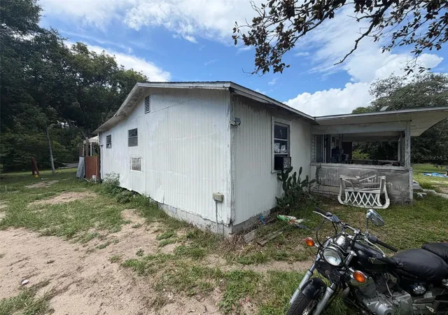 2nd image of 1724 S Us 301, Sumterville, FL 33585 | MLS# O6422180