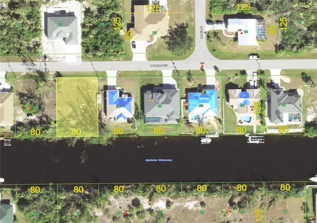 Photo 3 of Single family home for sale at 15408 Lakeland Cir, Port Charlotte, FL 33981 | MLS# O6422181 | Listing updated on 2026-07-24