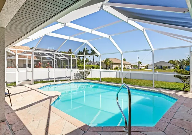 Photo 2 of Single family home for sale at 2250 Rio De Janeiro Ave, Punta Gorda, FL 33983 | MLS# C7528027 | Listing updated on 2026-08-28