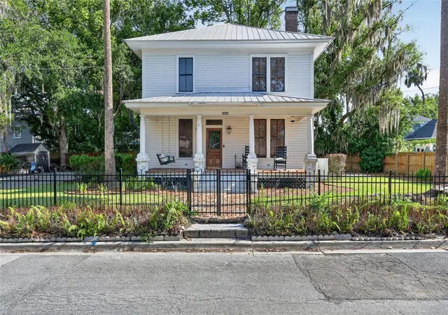 2nd image of 819 Se 2nd St, Ocala, FL 34471 | MLS# OM727882
