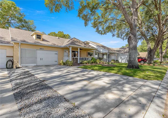 Photo 4 of House for sale at 9256 SW 82nd Terrace #E, Ocala, FL 34481 | MLS# OM727883 | Listing updated on 2026-08-30