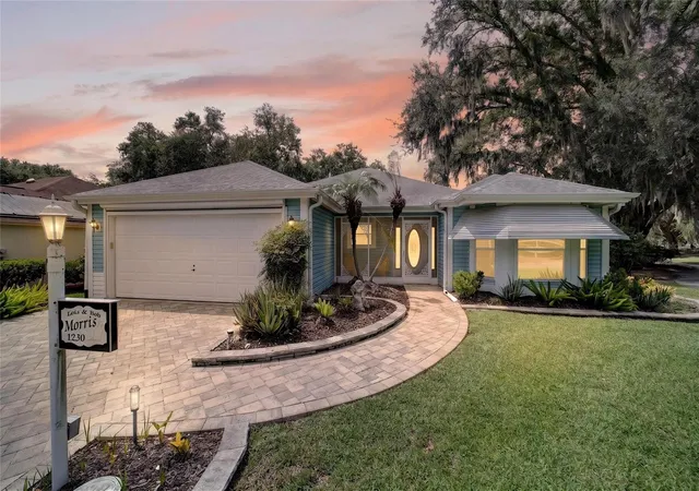2nd image of 1230 Desilva St, Lady Lake, FL 32159 | MLS# G5114625