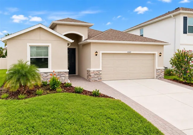 Photo 3 of Single family home for sale at 12413 Dora Trl, Parrish, FL 34219 | MLS# A4698959 | Listing updated on 2026-10-12