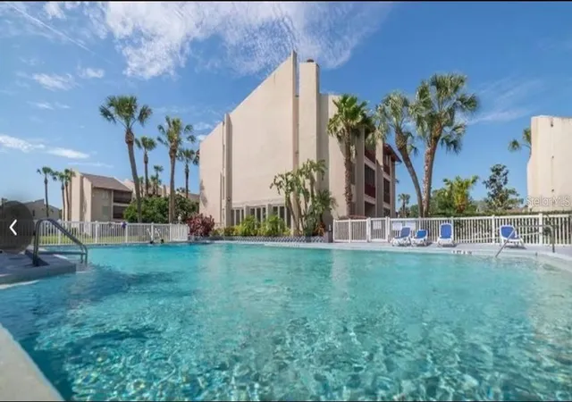 Photo 3 of Condo for sale at 3850 N Lake Dr #140, Tampa, FL 33614 | MLS# TB8525799 | Listing updated on 2026-10-02