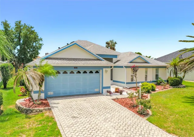 2nd image of 24044 Peekskill St, Leesburg, FL 34748 | MLS# G5114627