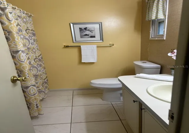 11th image of 1550 Hillcrest Dr, Lady Lake, FL 32159 | MLS# A4698965