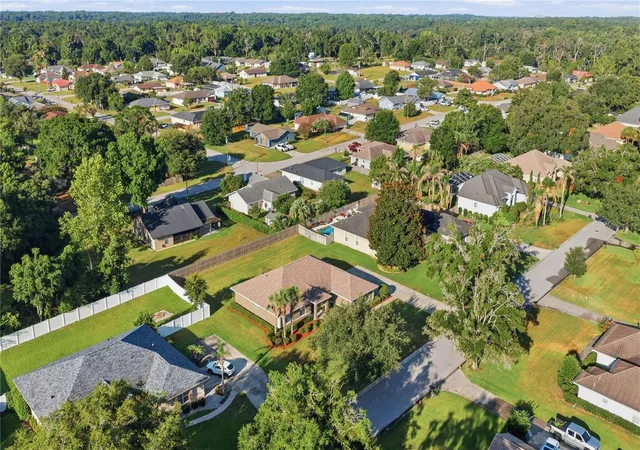 Photo 3 of Single family home for sale at 4460 SE 106th Street, Belleview, FL 34420 | MLS# OM727889 | Listing updated on 2026-09-25