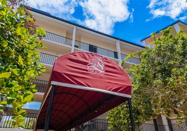 Photo 5 of Condo for sale at 6263 Midnight Pass Rd #403, Sarasota, FL 34242 | MLS# A4698972 | Listing updated on 2026-08-10