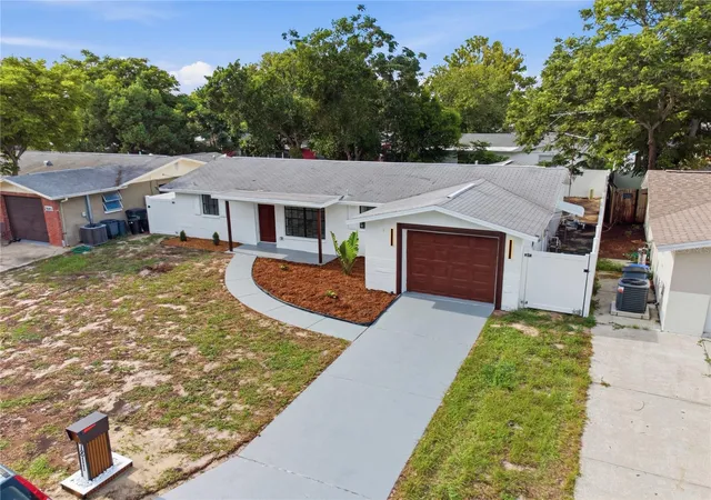 Photo 2 of Sale Pending at 7811 Tyson Dr, Port Richey, FL 34668 | MLS# TB8525816 | Listing updated on 2026-09-03