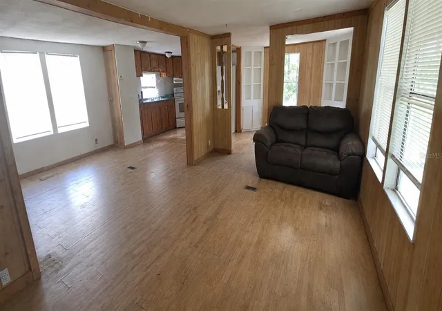 2nd image of 702 David Ave, Interlachen, FL 32148 | MLS# OM727894
