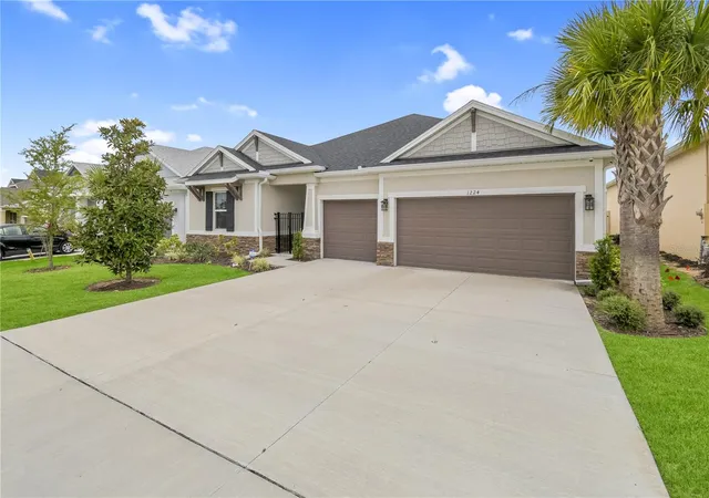 Single family home for sale at 1224 Waterview Ridge Cir, APOPKA, FL 32703 | MLS# G5114628
