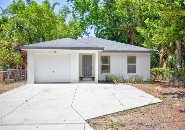 31st image of 1004 17th Ave W, Bradenton, FL 34205 | MLS# TB8525830