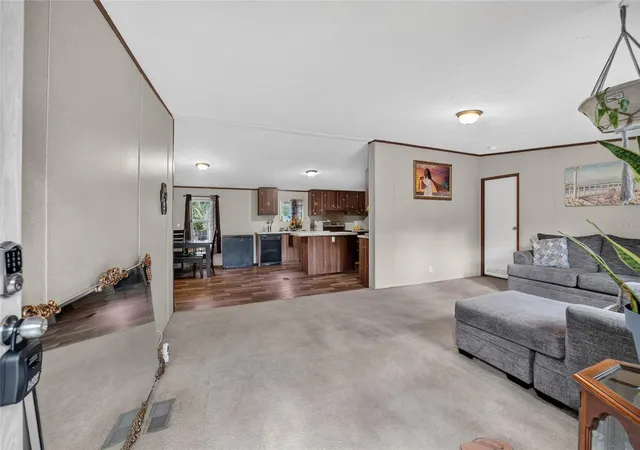 Photo 2 of Manufactured home for sale at 4842 W Nester Ct, Homosassa, FL 34446 | MLS# TB8525832 | Listing updated on 2026-08-28