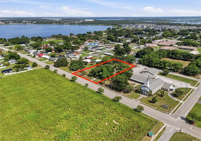 3rd image of 545 E Haines Blvd, Lake Alfred, FL 33850 | MLS# L4963262