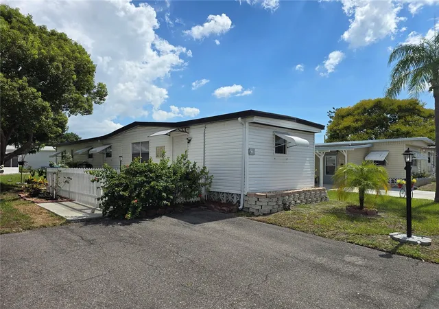 1st image of 5316 53rd Ave E #A21, Bradenton, FL 34203 | MLS# A4698978