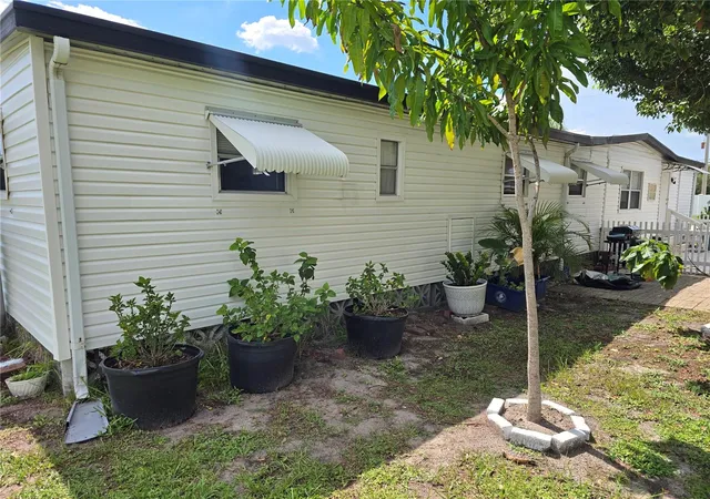 3rd image of 5316 53Rd Ave E #A21, Bradenton, FL 34203 | MLS# A4698978