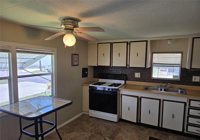 5th image of 5316 53Rd Ave E #A21, Bradenton, FL 34203 | MLS# A4698978