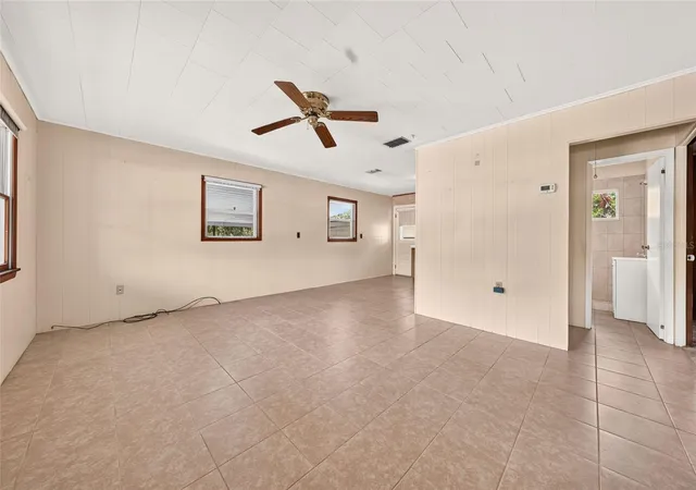 Photo 4 of Single family home for sale at 16220 SE 83rd Court, Summerfield, FL 34491 | MLS# G5114633 | Listing updated on 2026-08-13