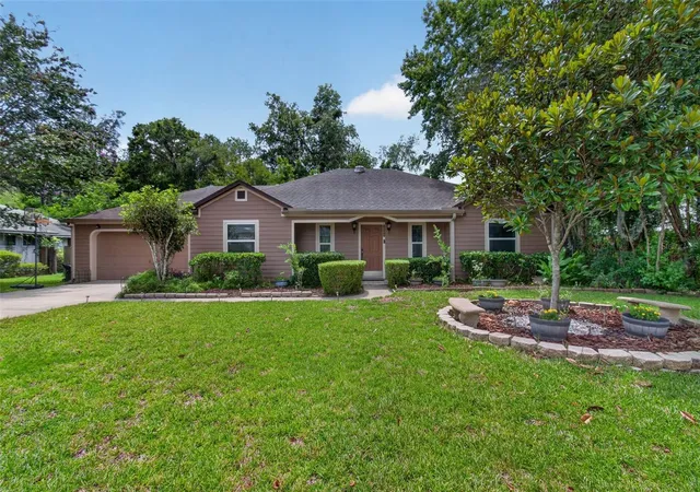 Photo 1 of Single family home for sale at 2840 Nw 27th Terrace, Gainesville, FL 32605 | MLS# GC541681 | Listing updated on 2026-09-17