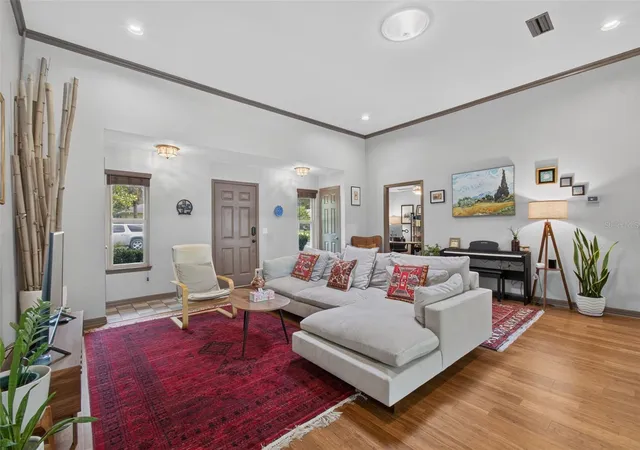 5th image of 2840 Nw 27Th Ter, Gainesville, FL 32605 | MLS# GC541681