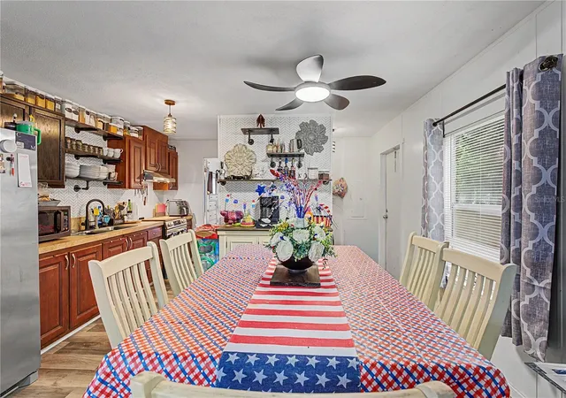 4th image of 935 S Crystal Grove Pt, Homosassa, FL 34448 | MLS# OM727909