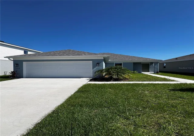 Photo 1 of Single family home for sale at 12910 Red Deer Pl, Parrish, FL 34219 | MLS# A4698996 | Listing updated on 2026-10-12