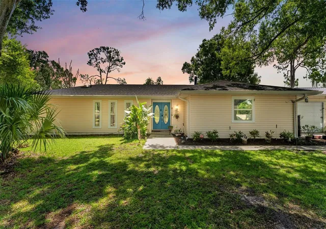 Photo 3 of Single family home for sale at 6114 Wendel Way, Lakeland, FL 33813 | MLS# S5153032 | Listing updated on 2026-07-04