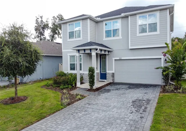 Photo 1 of Single family home for sale at 900 Honey Petal Ln, De Land, FL 32720 | MLS# O6422265 | Listing updated on 2026-09-19