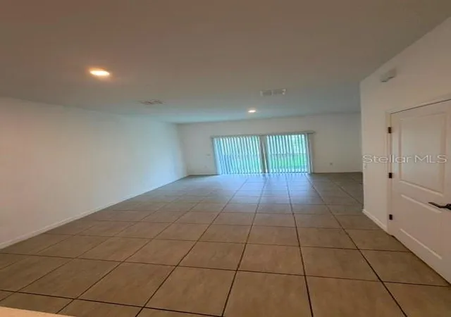 Photo 4 of Townhouse for sale at 3188 Skyline Loop, Kissimmee, FL 34758 | MLS# S5153035 | Listing updated on 2026-08-31