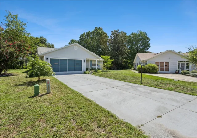 Homes for sale in Leesburg, FL | 32 Gordon Ct, Leesburg, FL 34788 | MLS# G5114638