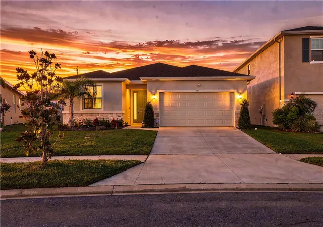 Photo 1 of Single family home for sale at 178 Mangrove Manor Dr, Apollo Beach, FL 33572 | MLS# S5153040 | Listing updated on 2026-10-08