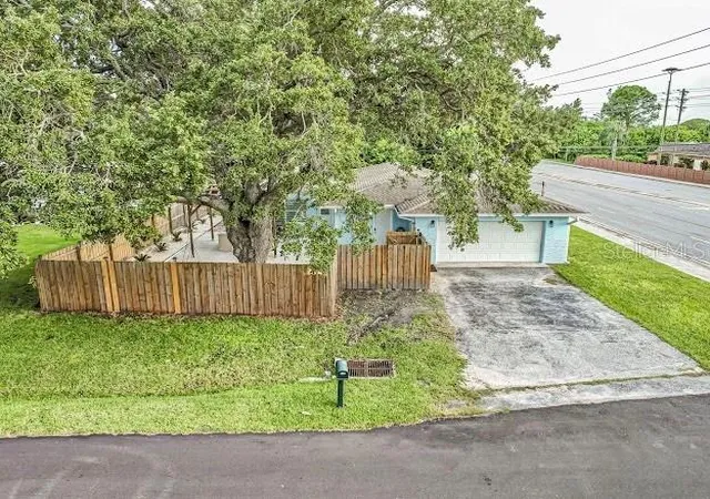 Photo 55 of Single family home for sale at 5151 Duhme Rd, Saint Petersburg, FL 33708 | MLS# TB8525875 | Listing updated on 2026-08-19