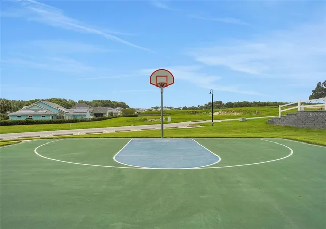 3rd image of 1038 Fiesta Key Cir, Lady Lake, FL 32159 | MLS# G5114640