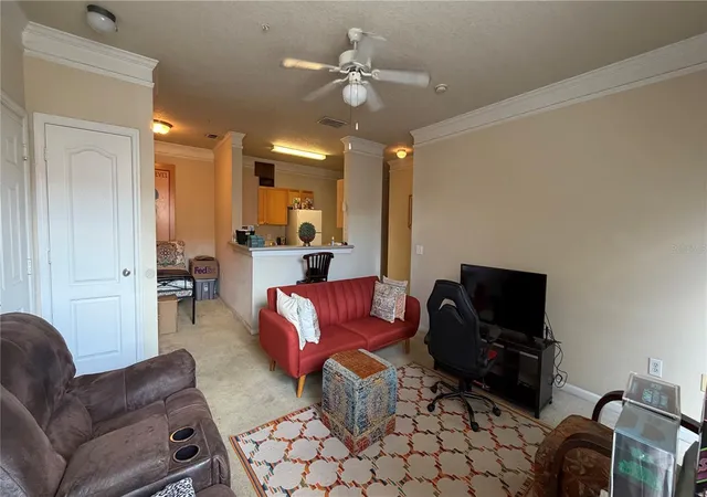 Listing Photo 3 - Condo for sale in building located at 8849 Villa Vw Cir, Orlando, FL 32821 - Unit #302