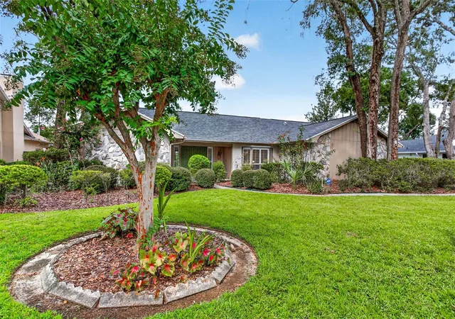 Photo 1 of Single family home for sale at 6328 N Queensway Dr, Temple Terrace, FL 33617 | MLS# TB8525884 | Listing updated on 2026-09-15