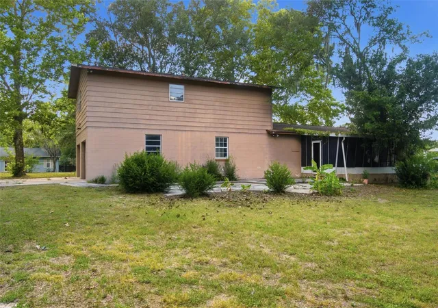 3rd image of 2805 Ne 24Th Ct, Ocala, FL 34470 | MLS# V4950032