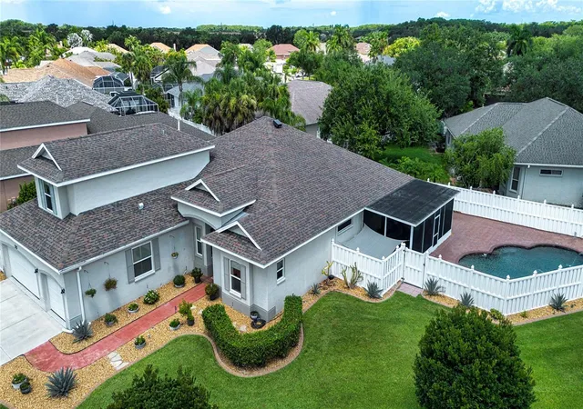 1st image of 515 Planters Manor Wy, Bradenton, FL 34212 | MLS# A4699008