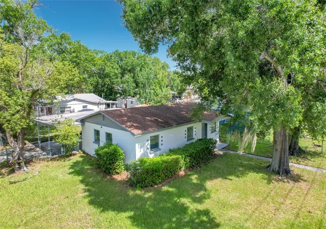 1st image of 1025 S Central Ave, Lakeland, FL 33815 | MLS# L4963265
